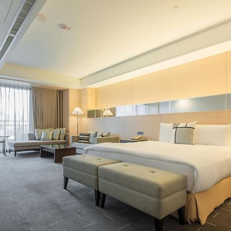 Check Inn Select Taichung Dadun Extérieur photo