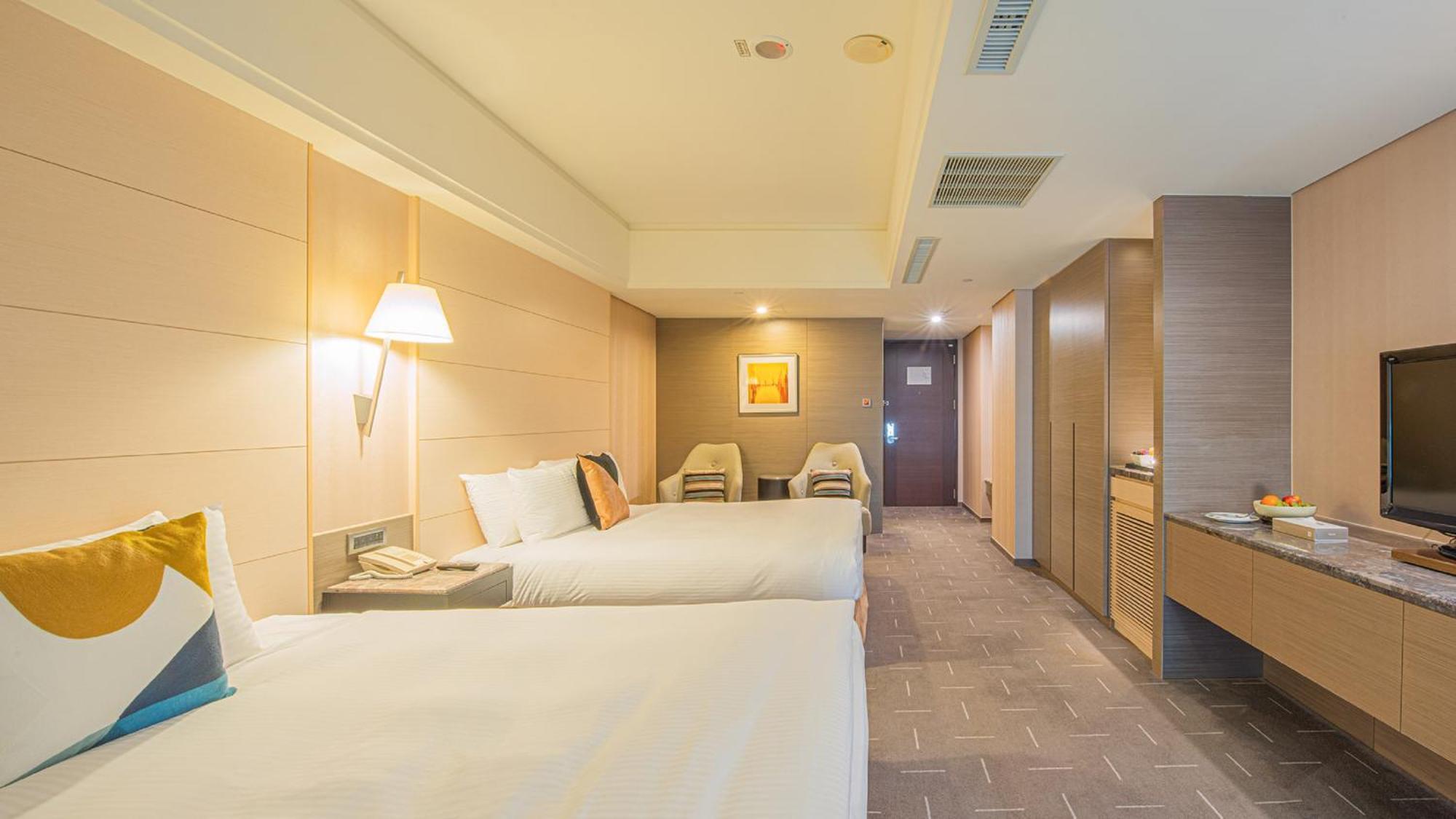 Check Inn Select Taichung Dadun Extérieur photo